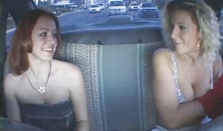 दो बहनों को अपने दोस्तों के सेक्सी मूवी पिक्चर वीडियो साथ है